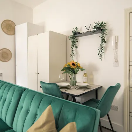 Studio Apartments London With Free Wifi Exterior photo
