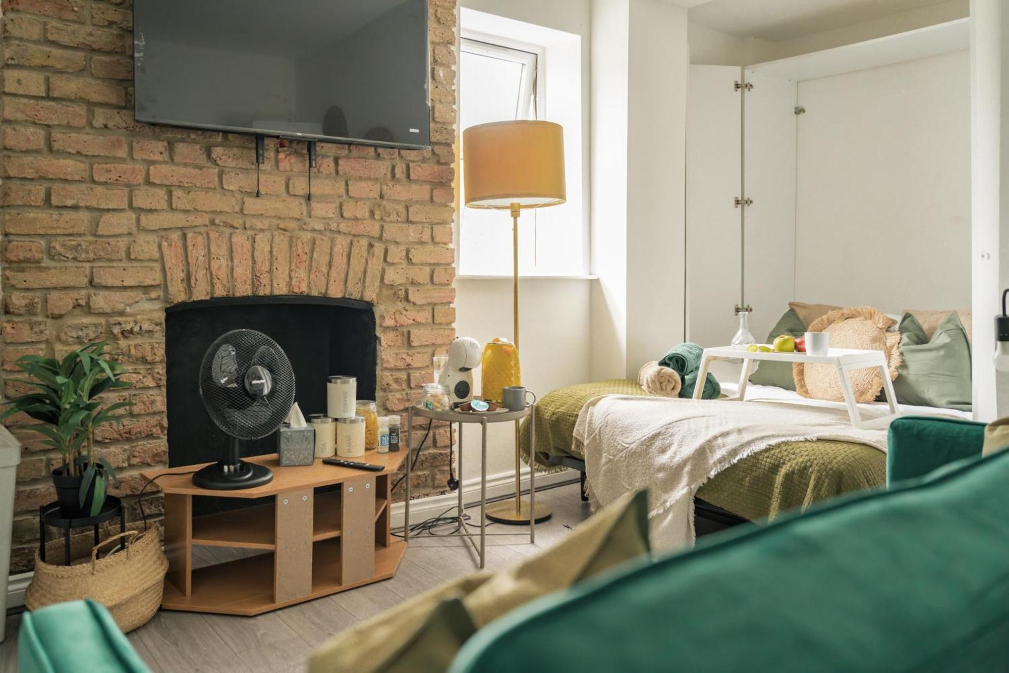 With Free Wifi Apartment