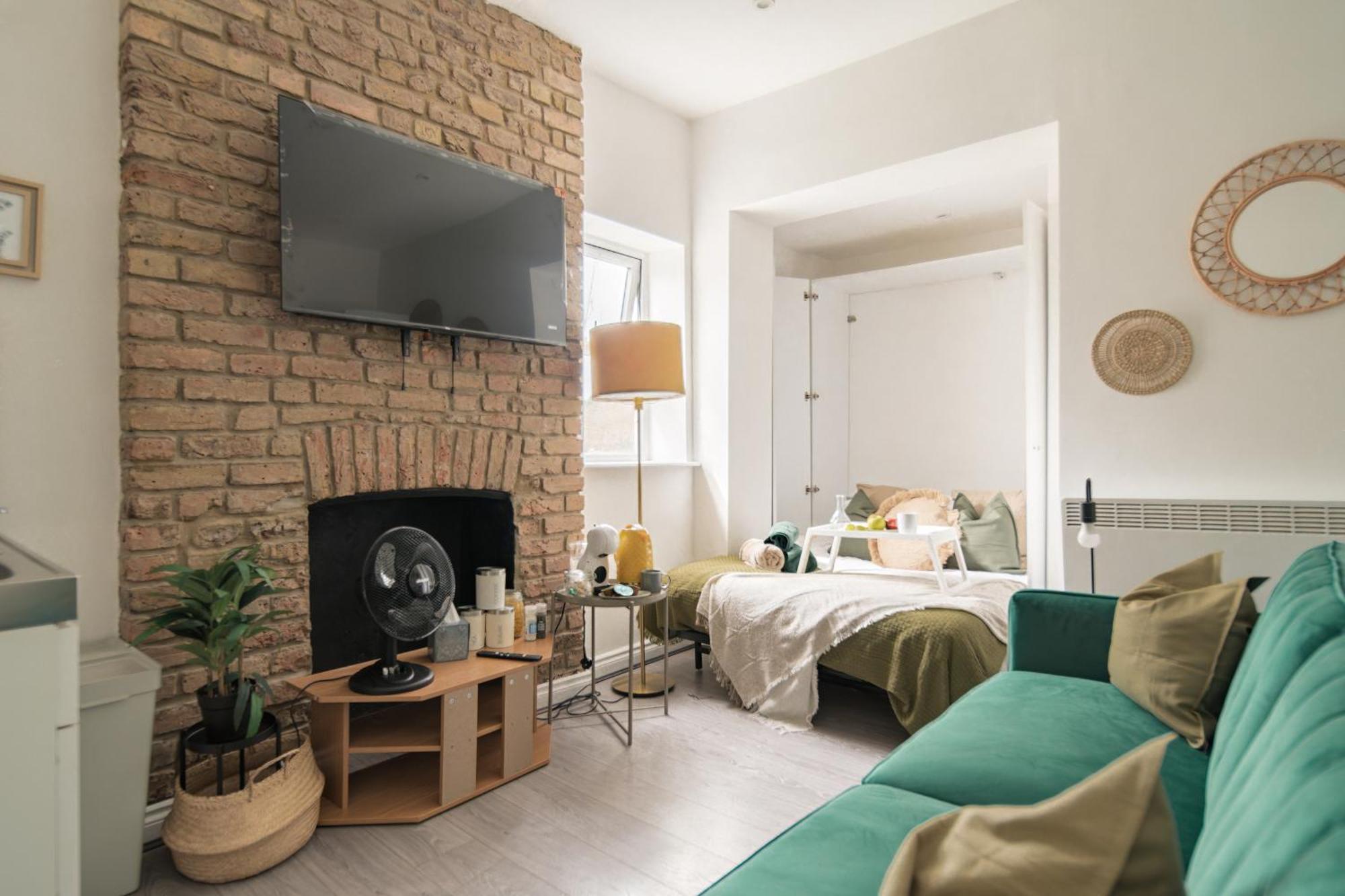 Apartment With Free Wifi London
