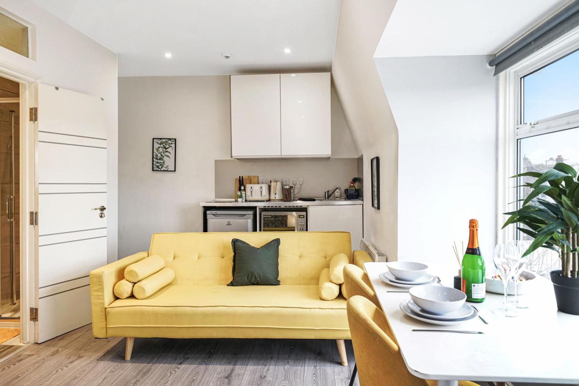 Apartment With Free Wifi London