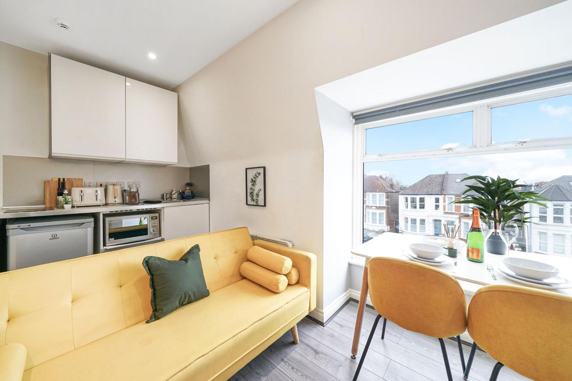 With Free Wifi Apartment